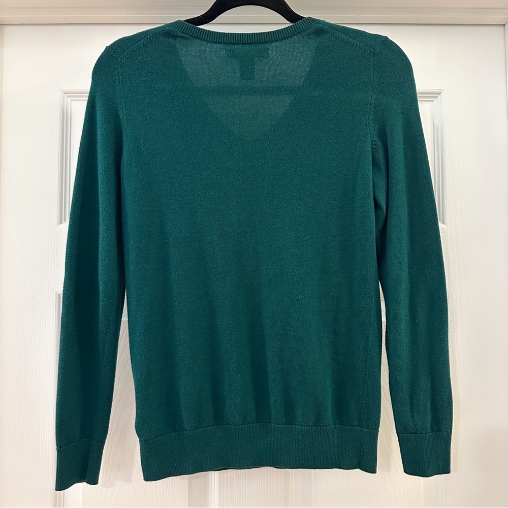Amazon Essentials V Neck Pullover Sweater Green S… - image 2